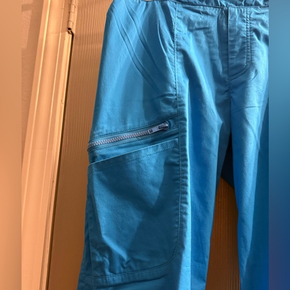 Antidote Scrub set Top & Pants in blue Women’s size Small EUC. - Picture 13 of 16